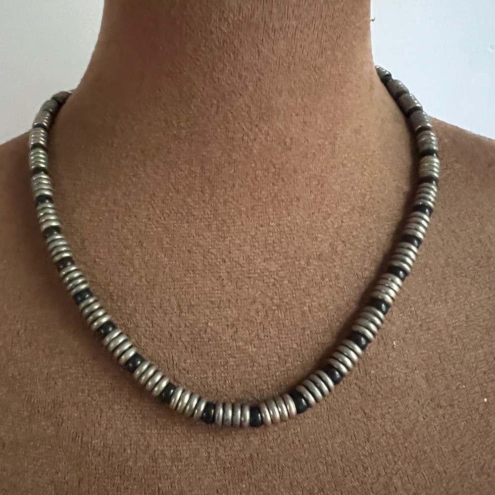 Afterthoughts Vintage Silver Tone Black Bead Disc Necklace 18"